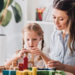 Jak wspierać dziecko z autyzmem na co dzień? 5 praktycznych wskazówek dla rodziców